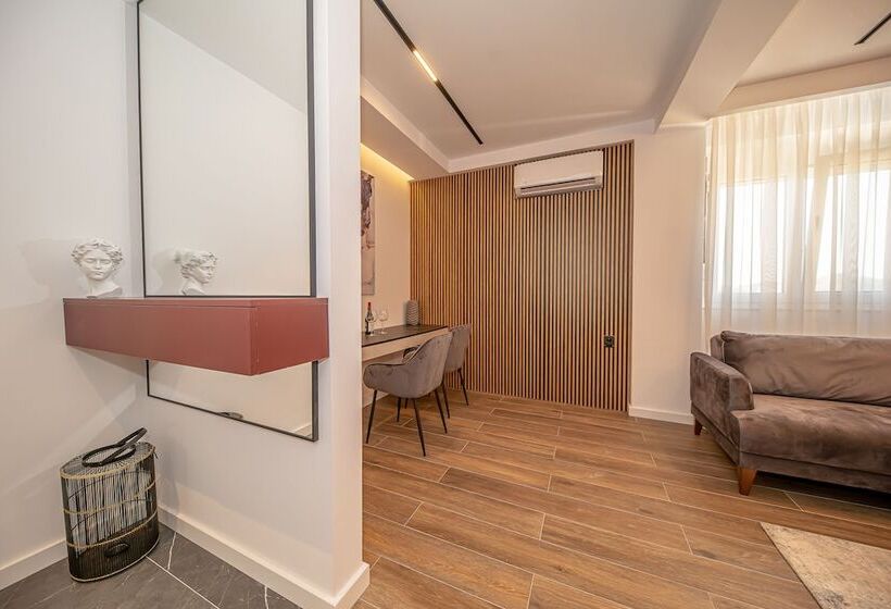 پانسیون N&n Lux Guest House