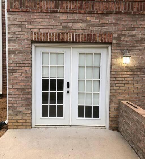 膳宿费 Spacious Unit With Mountain View