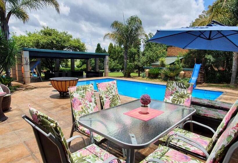 פנסיון Sunrise Serenity Guest House