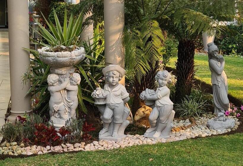 Пансион Sunrise Serenity Guest House