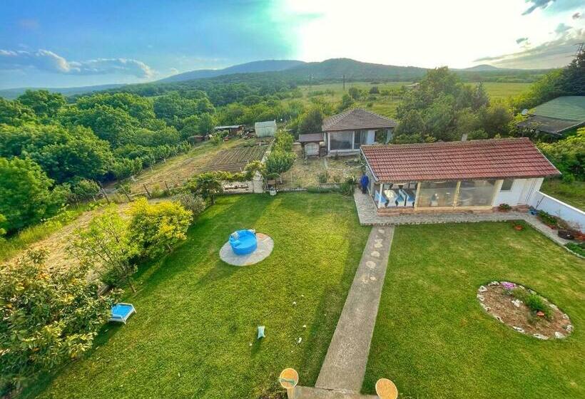 Пансион Sunrise Varvara