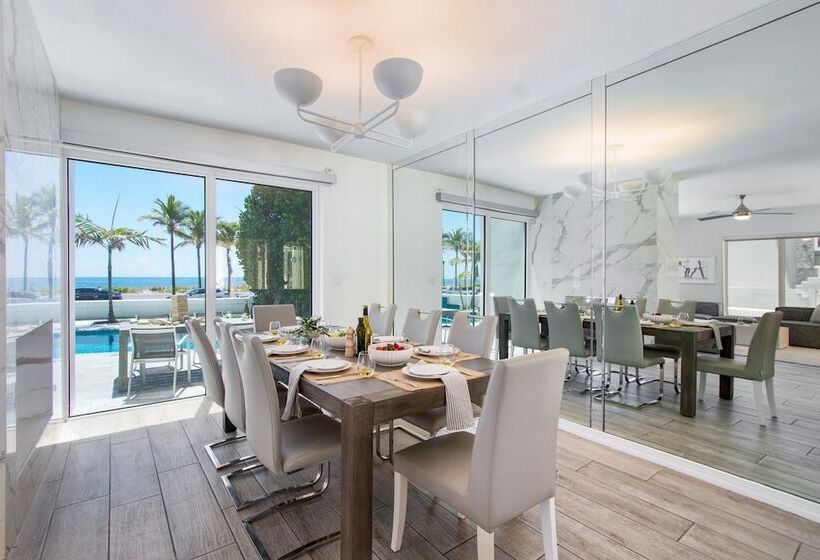Sea Breeze By Avantstay Across From Fort Lauderdale Beach Pool Out Door Dining Fire Pit