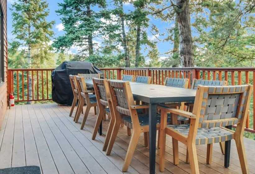 Mountain Cabin, Close To Slopes, 4br And 3ba, Hottub