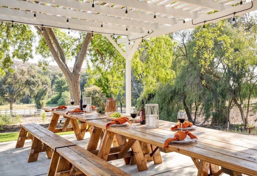 The Riesling Retreat By Avantstay Estate W Pool, Hottub, Putting Green & Pickle Ball Court