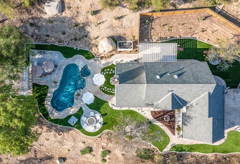 The Riesling Retreat By Avantstay Estate W Pool, Hottub, Putting Green & Pickle Ball Court