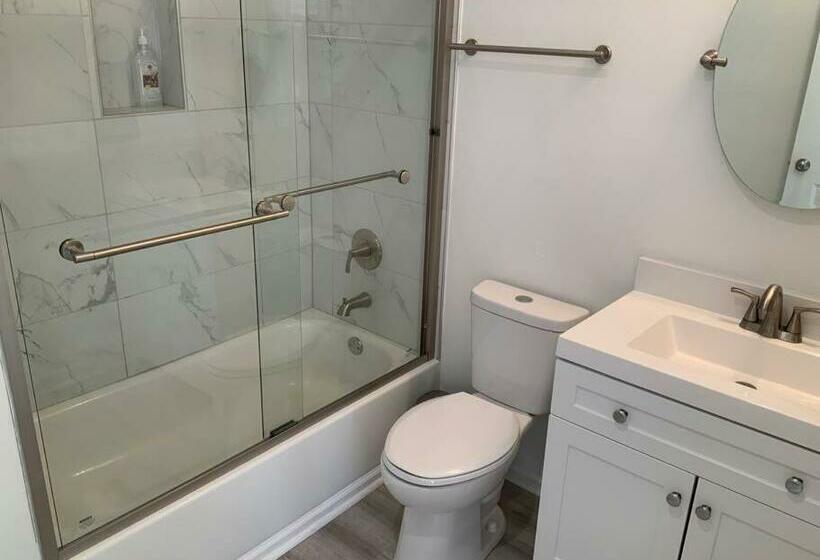 6 Bd 3ba Home Walking Distance To Downtown