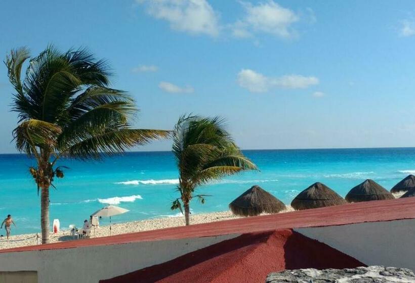Apartment Ocean Front Cancun