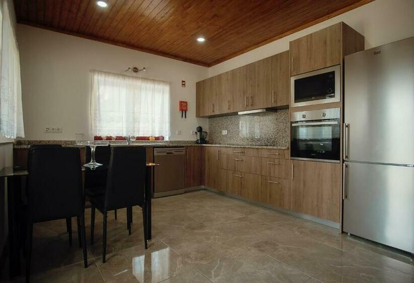 Assento Do Cávado By House And People