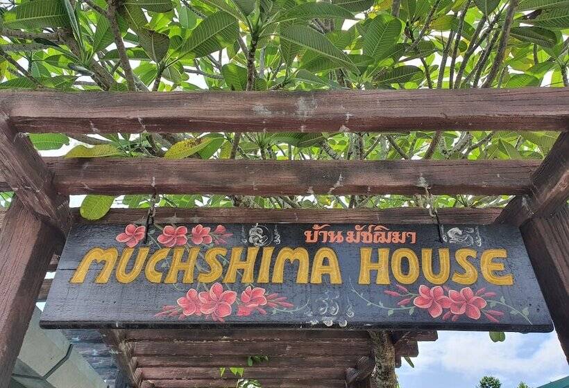 Baan Muchshima Hostel Phuket