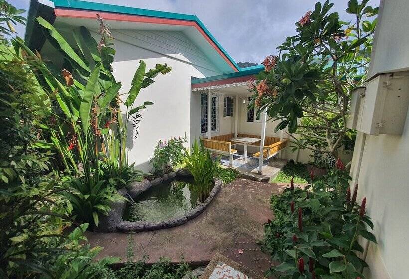 Baan Muchshima Hostel Phuket