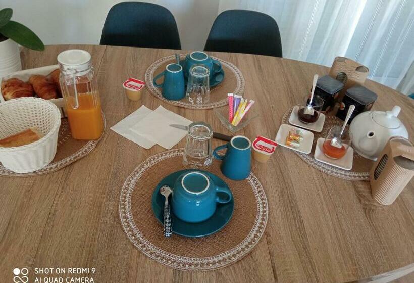 مبيت وإفطار Chambre Dans Maison Agréable à Cusset