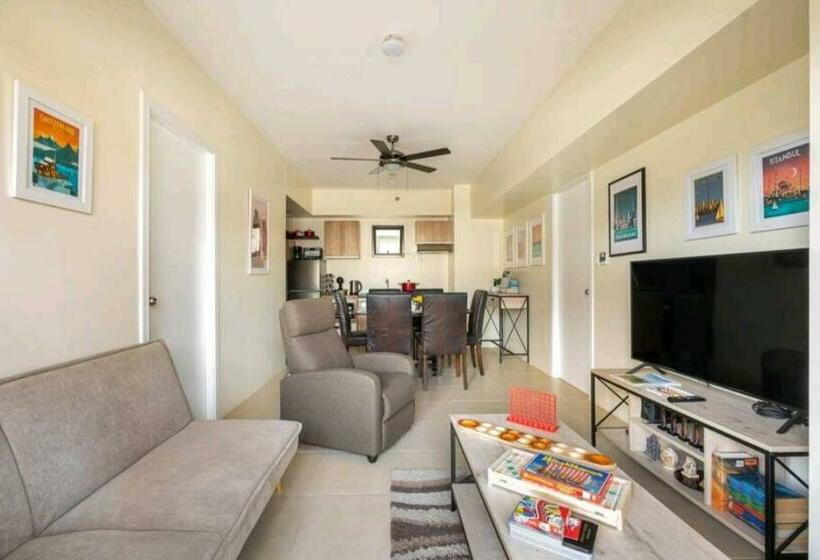 مبيت وإفطار Serene Casita Tagaytay