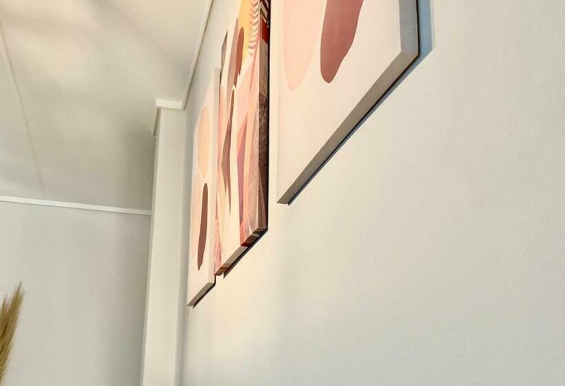 住宿加早餐  Sleep And Go Luxury Tintswalo Nest