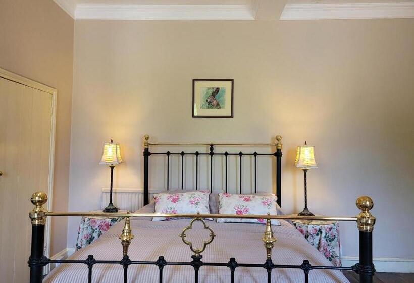 ベッドアンドブレックファースト The Old Vicarage