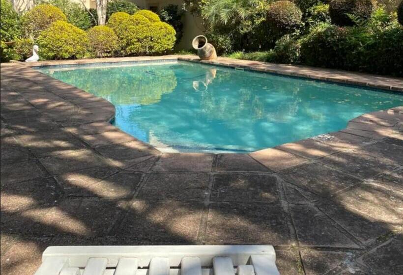 住宿加早餐  Tuscan Rose