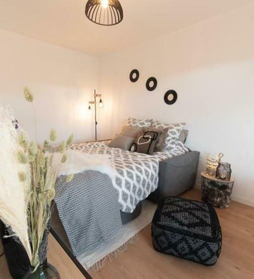 Bienvenue Chez Vous Très Calme Et En Plein Centre