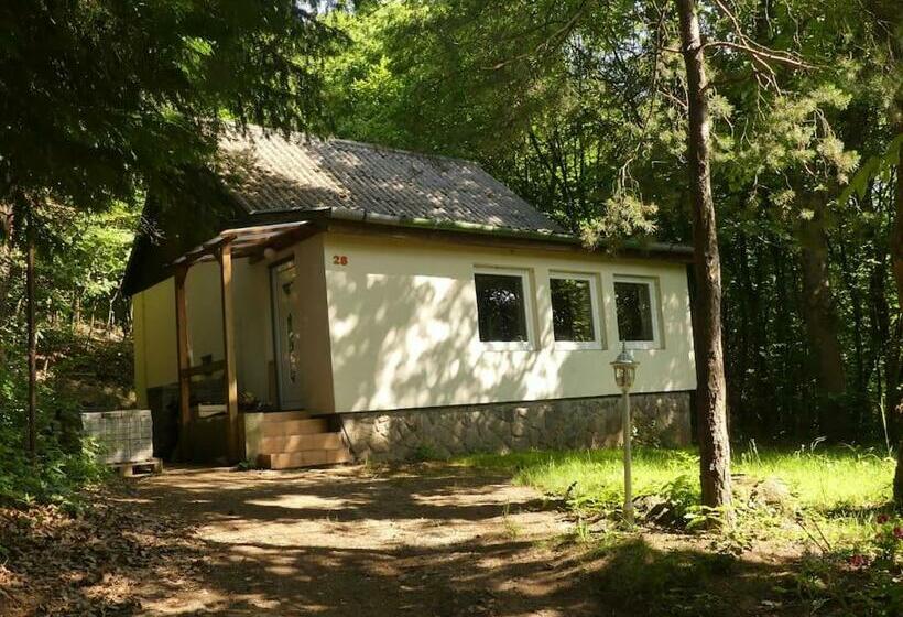 Csendes Pihenés Az Erdő Mellett   Madárfüttyös Vendégház