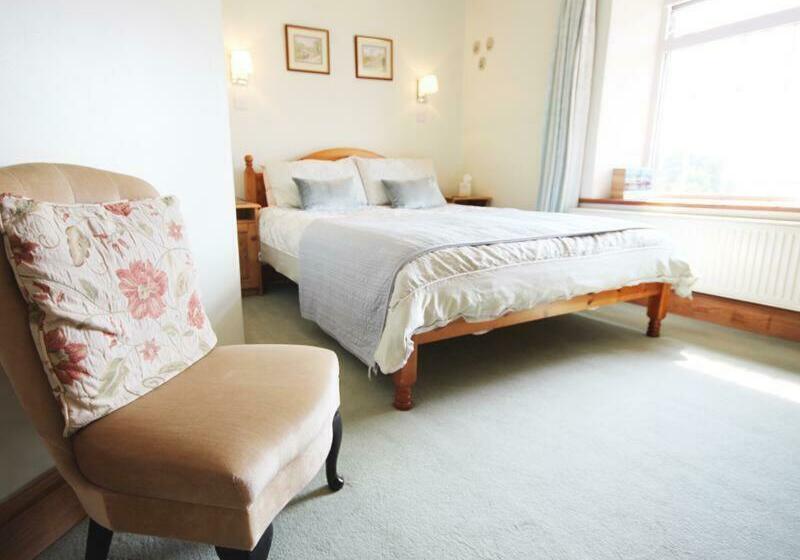 Fernydale Farm Bed & Breakfast
