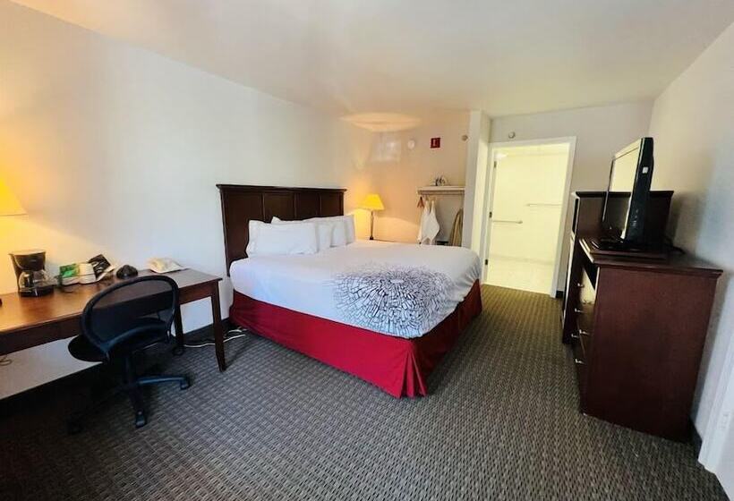 فندق Celebrity Inn