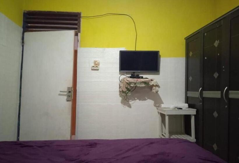 酒店 Express O 91477 Fazira Home Stay Syariah