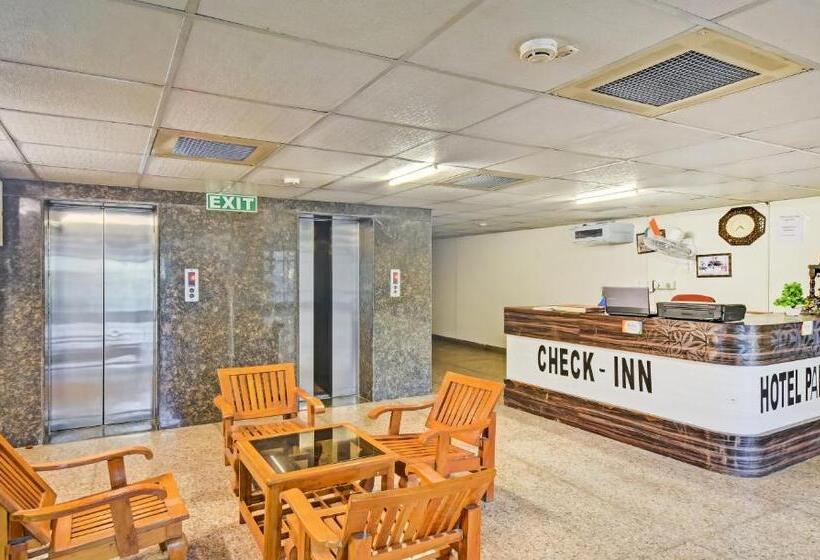 فندق Paras Tower