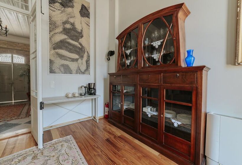 בית מלון כפרי Karargah Urla