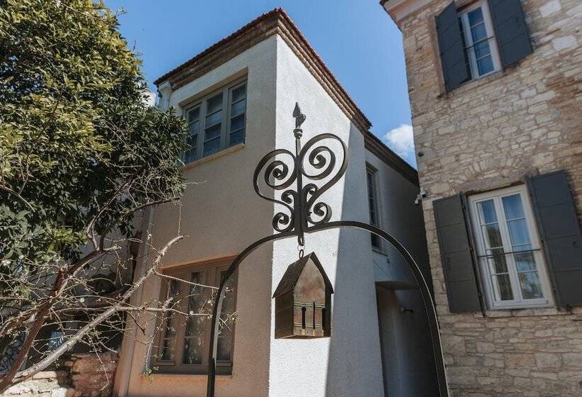 בית מלון כפרי Karargah Urla