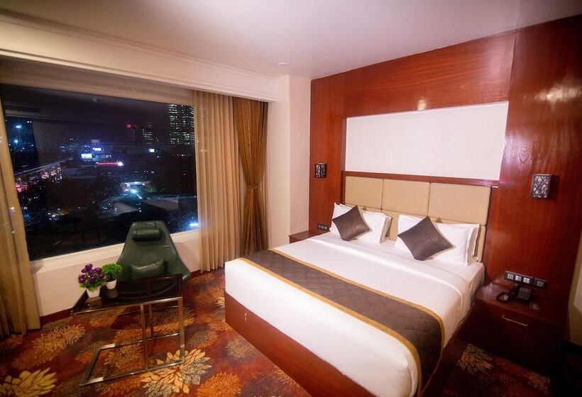 בית מלון כפרי Kingston