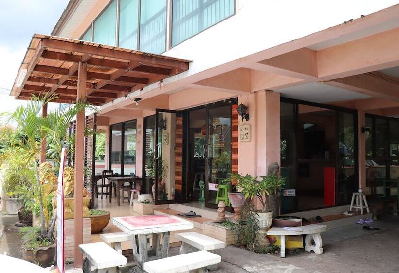 فندق Tipsiri Place