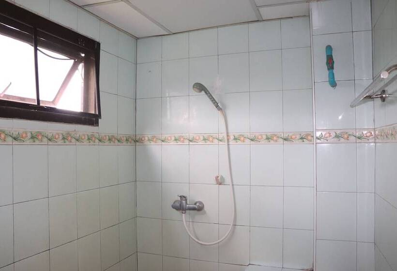 فندق Tipsiri Place