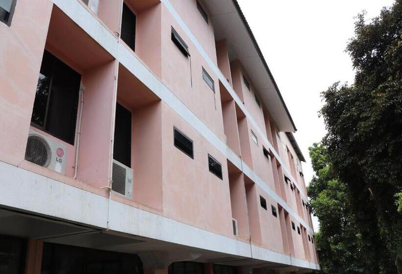 فندق Tipsiri Place