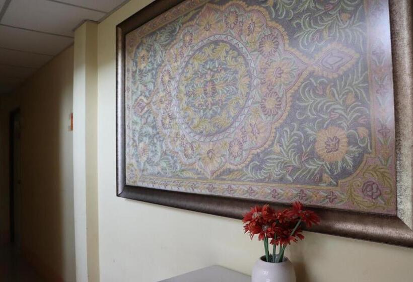 فندق Tipsiri Place