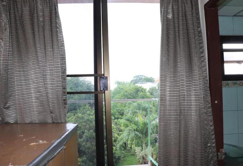 فندق Tipsiri Place