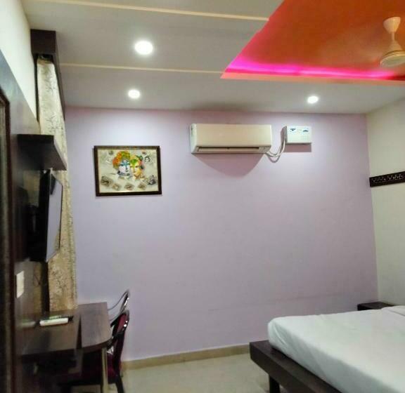 酒店 Oyo 91577 Ramkrishan Home