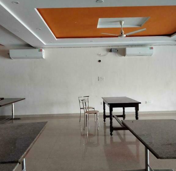 酒店 Oyo 91577 Ramkrishan Home