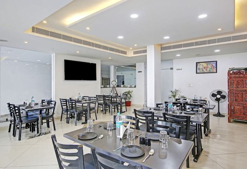 فندق Treebo Royal Empire Adarsh Nagar, Chandigarh