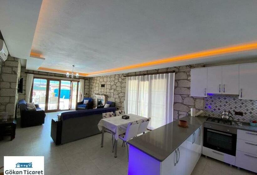 Mavi Evler Hotel Alaçatı