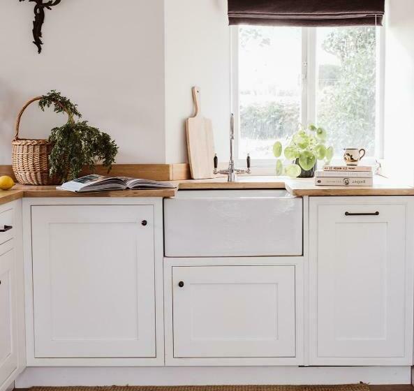 No 24 Beverston Castle