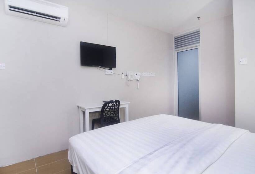 Oyo 90565 Teresek View Motel