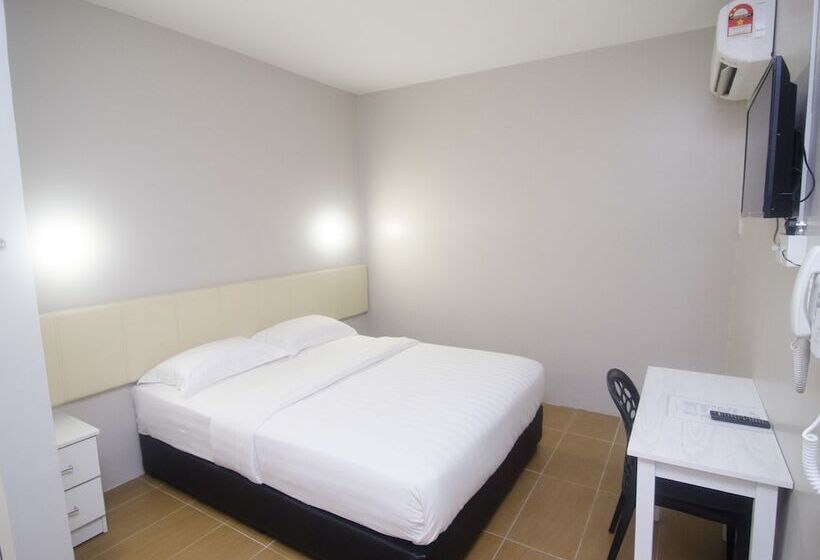 Oyo 90565 Teresek View Motel