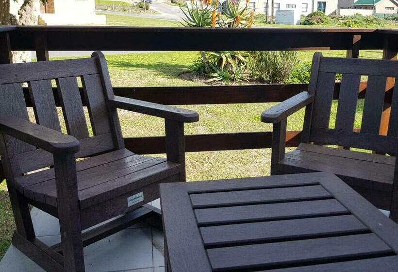 פנסיון 4 On Hoffman Seaview