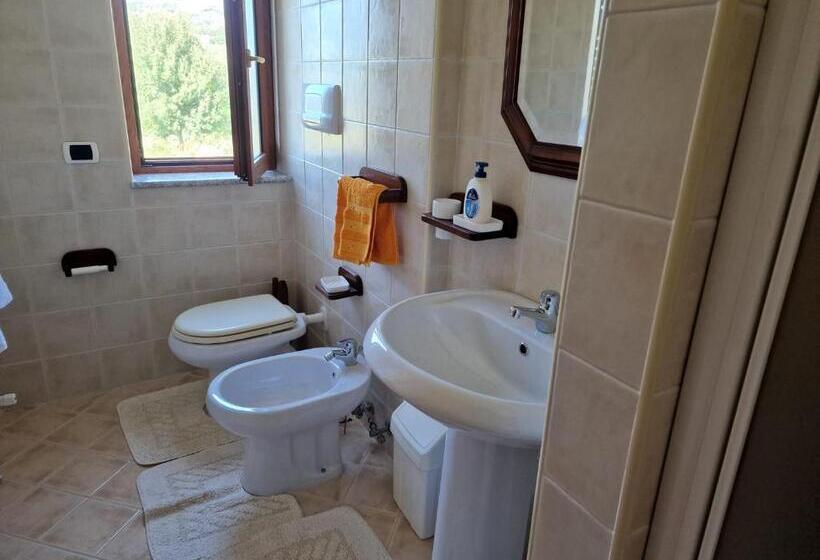 بنسيون L Antica Casa Affittacamere