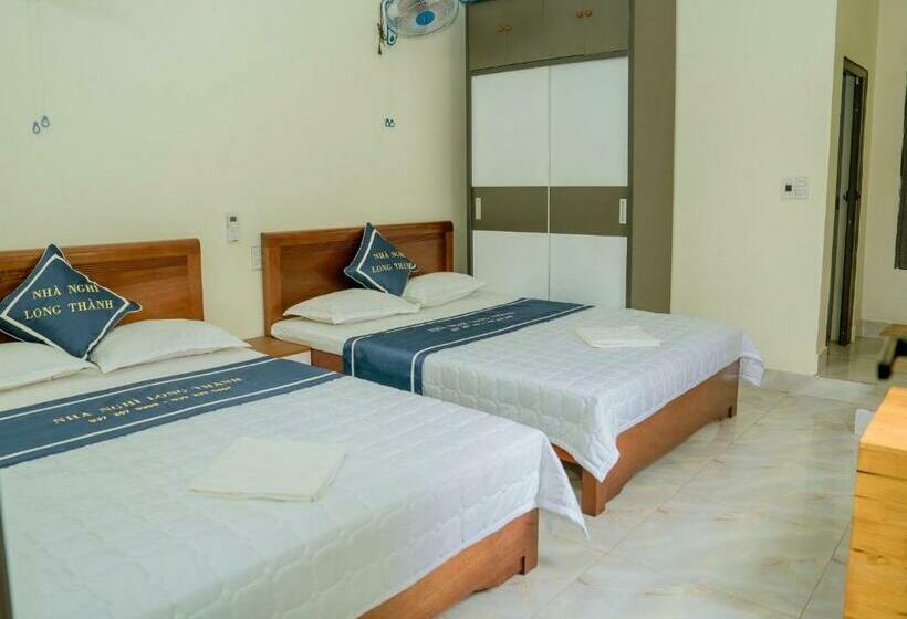 پانسیون Long Thành Motel