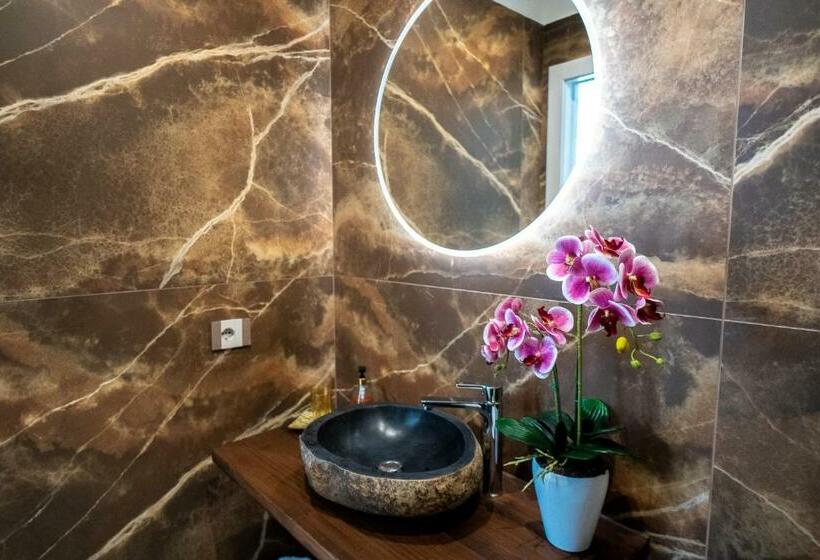 بنسيون Luxury Cecilia Via Antonio Del Re 9 Tivoli