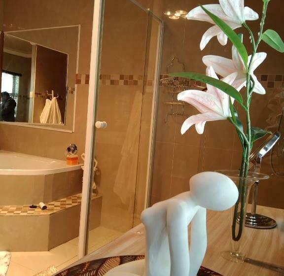 펜션 Menlyn Mews Guesthouse