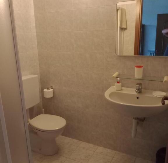 ペンション My Holidays   Camere Dei Fiori