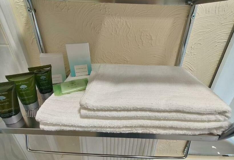 بنسيون Orient B&b