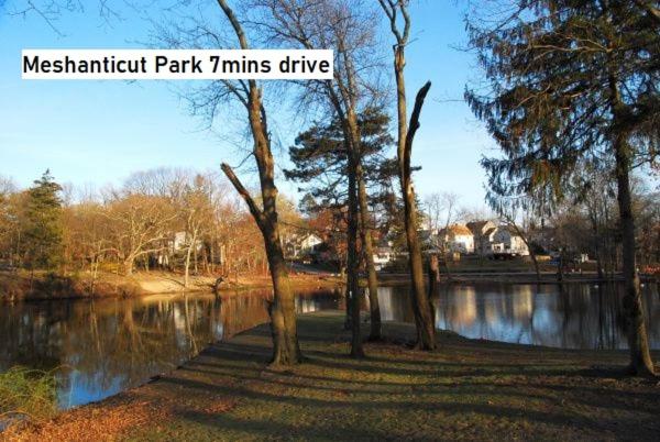 膳宿费 A1 Modern, Cozy Bedroom, 10 Minutes To Providence Central