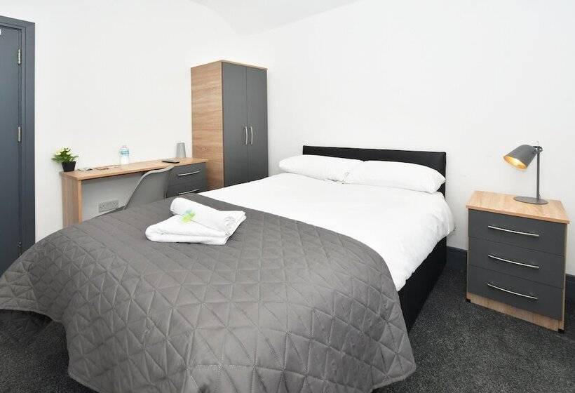 ペンション Townhouse @ Bedford Street Crewe