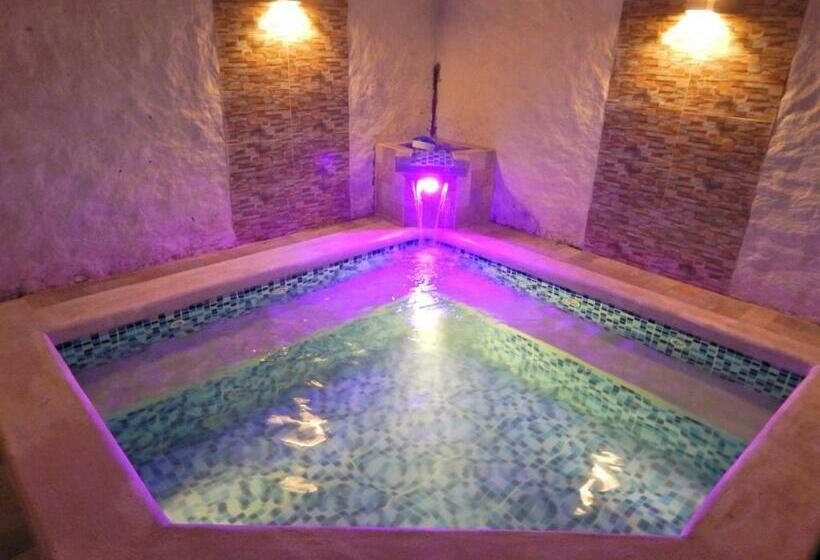 بنسيون B&b Villa Calasan